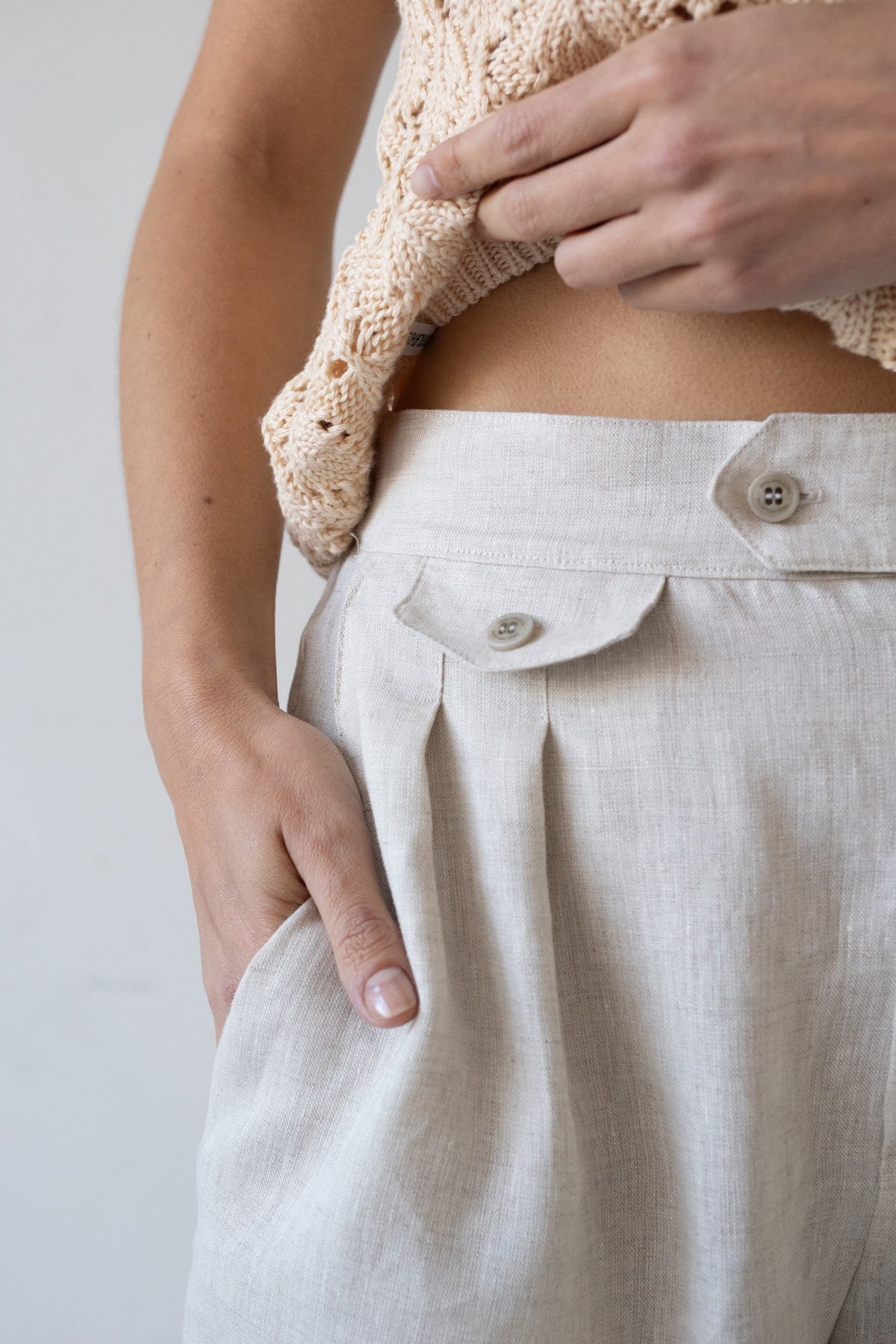 Pantalón pinzas Beige Bijoux de Lino