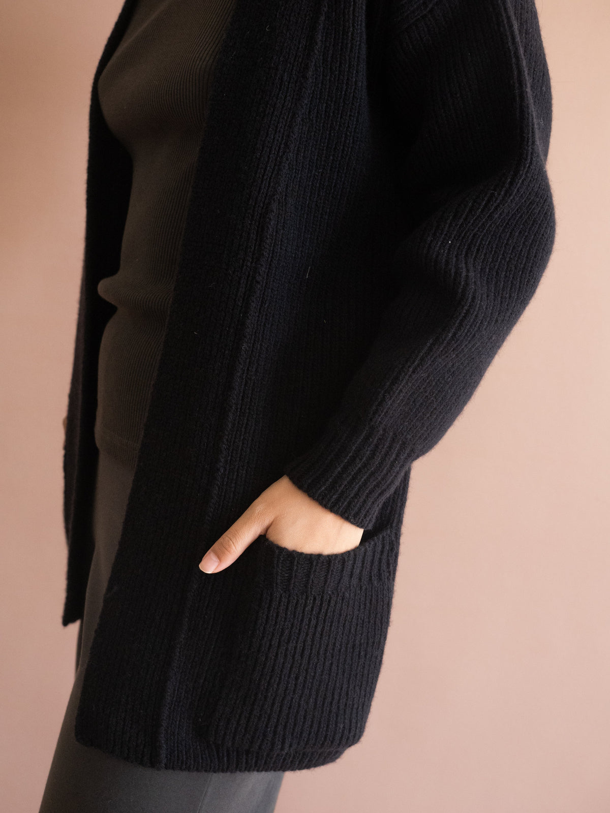 Chaqueta larga Gonda negro lana merino