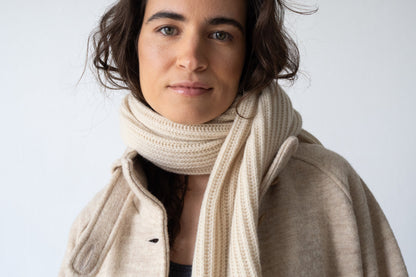 Bufanda canalé de cachemir y lana mernino beige