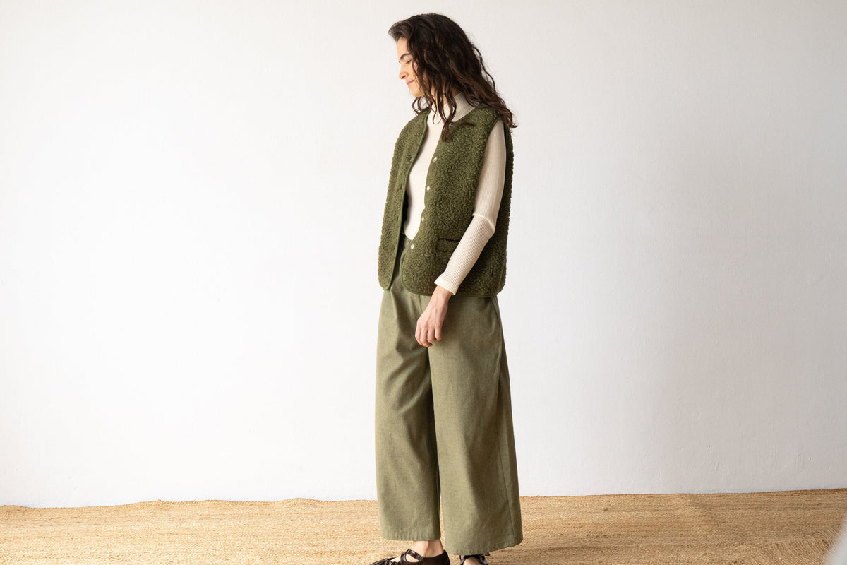 Pantalón ancho de algodón orgánico verde oliva