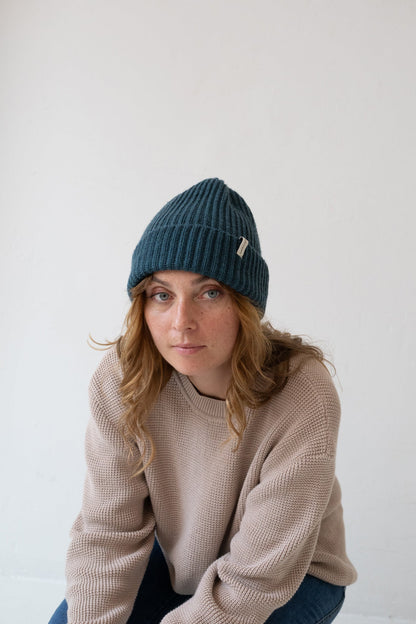 Gorro Tao azul en lana merino
