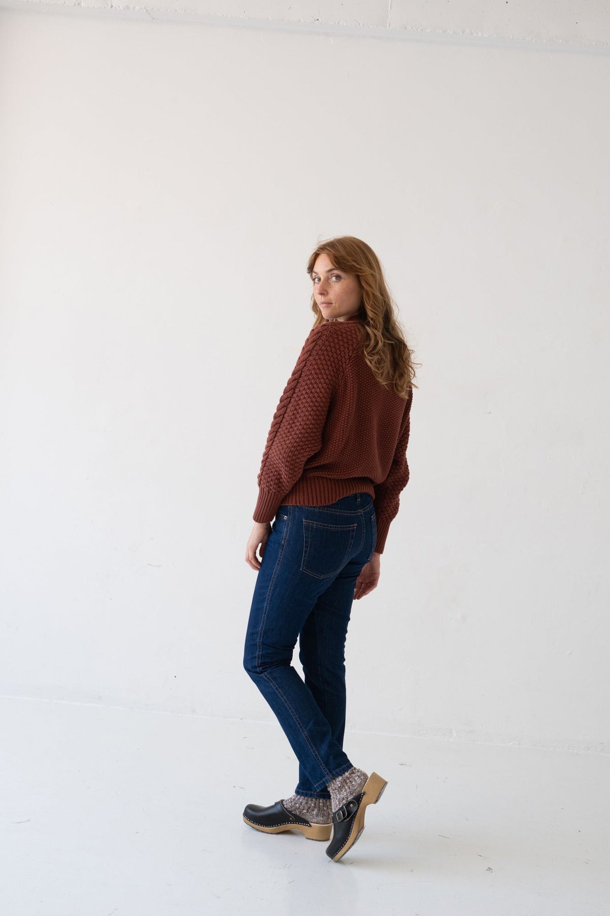 Organic cotton currant maroon Turner jersey